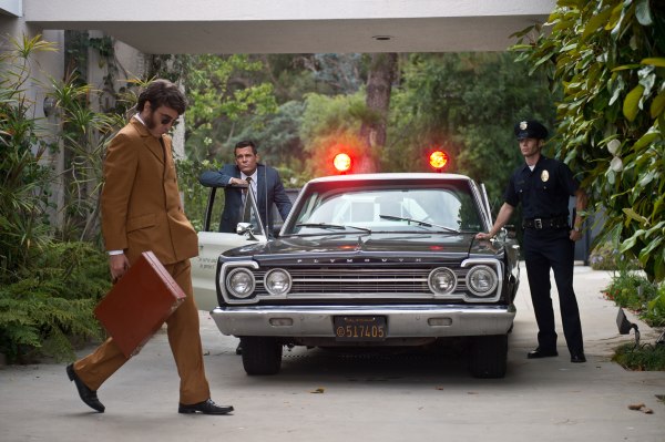 inherent-vice-image-josh-brolin-joaquin-phoenix