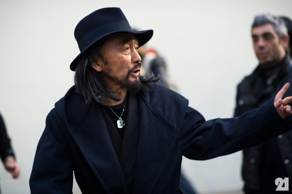 5922-Le-21eme-Adam-Katz-Sinding-Yohji-Yamamoto-Paris-Mens-Fashion-Week-Fall-Winter-2014-2015_AKS4366