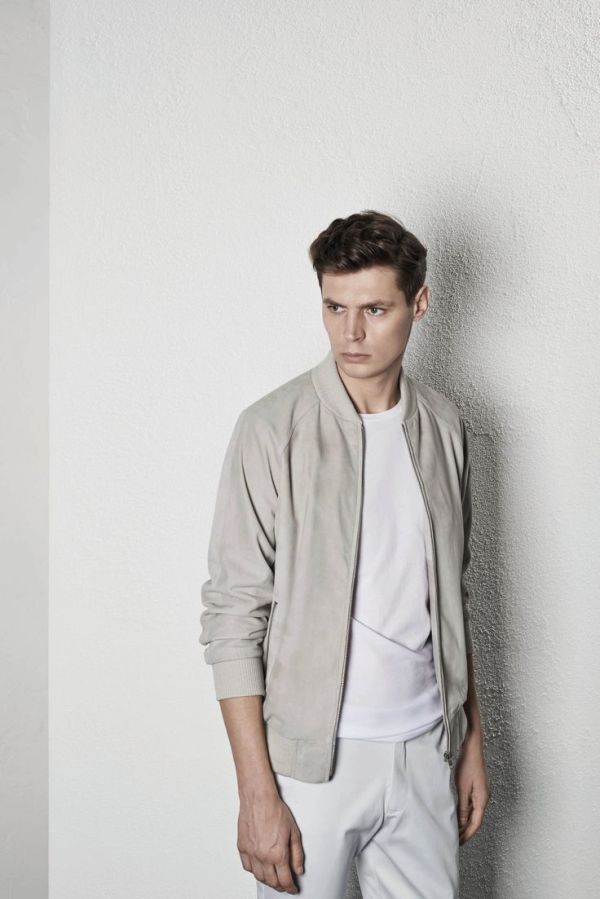 afe6f942fd15f25133cb9e8363acd8fa