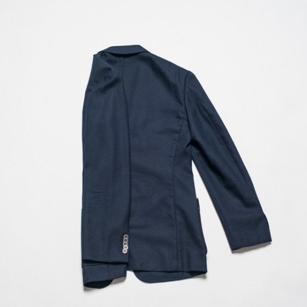 mensstylehowtofoldasuit-4-of-22