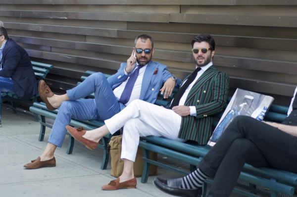 Tassel-loafers-without-socks