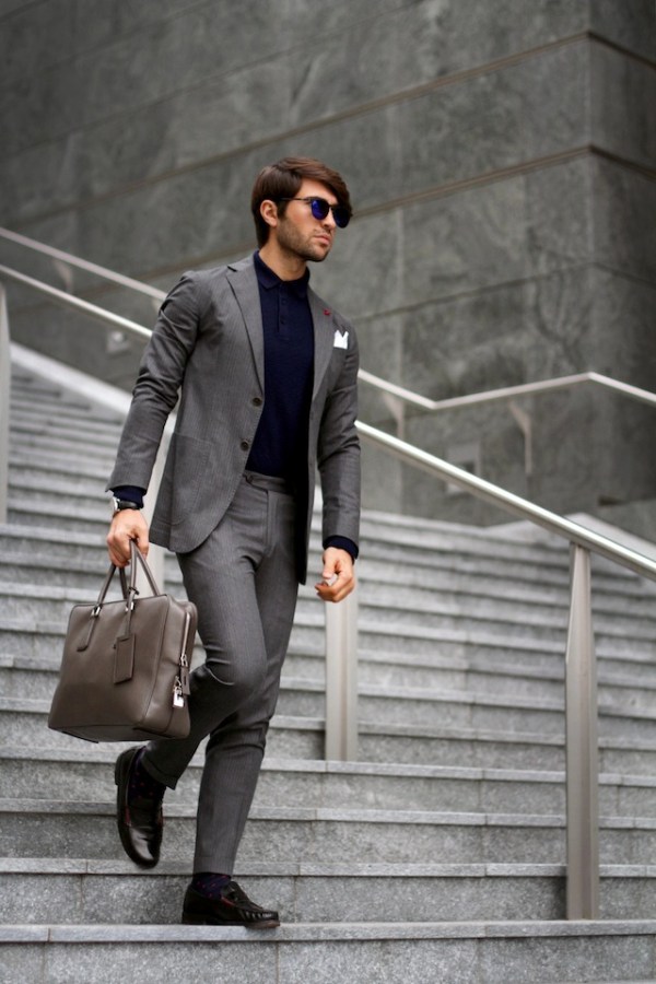 suit-x-polo-business-look-leather-bag-stairs-street-fashion