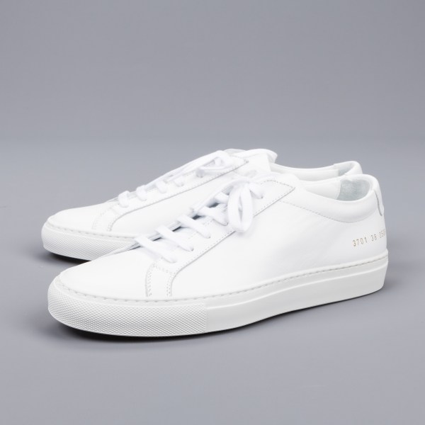 Common_Projects_Women-0297_7769e32e-9f13-4a81-afb9-f3f3ebd352e9