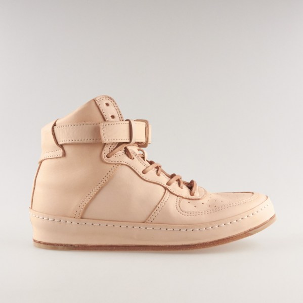 Hender-Scheme-Manual-Industrial-Products-01-Natural-640351-1-1240x1240