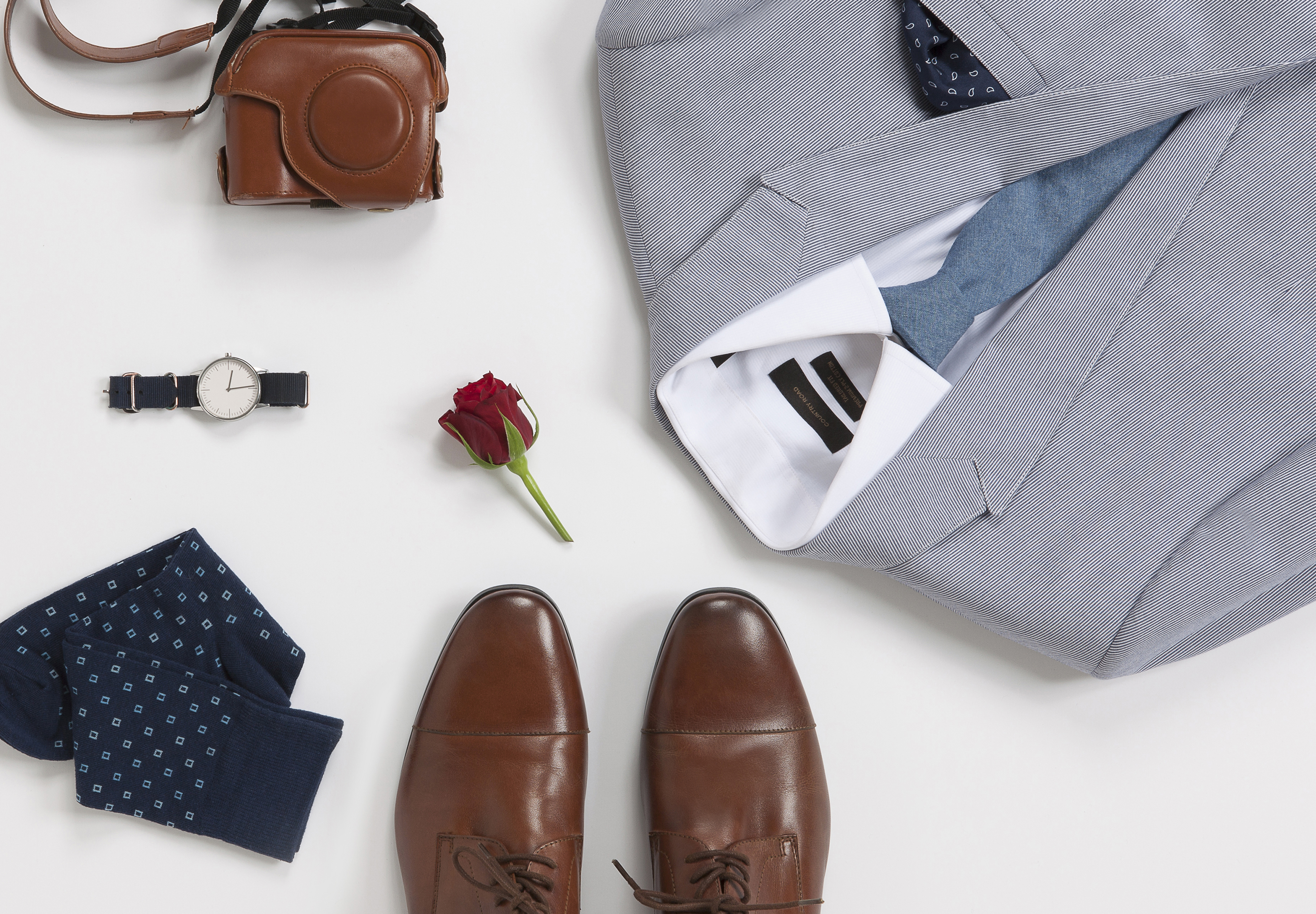 Country-Road-Menswear-Spring-2013-Racing-Flatlay-StakesDay