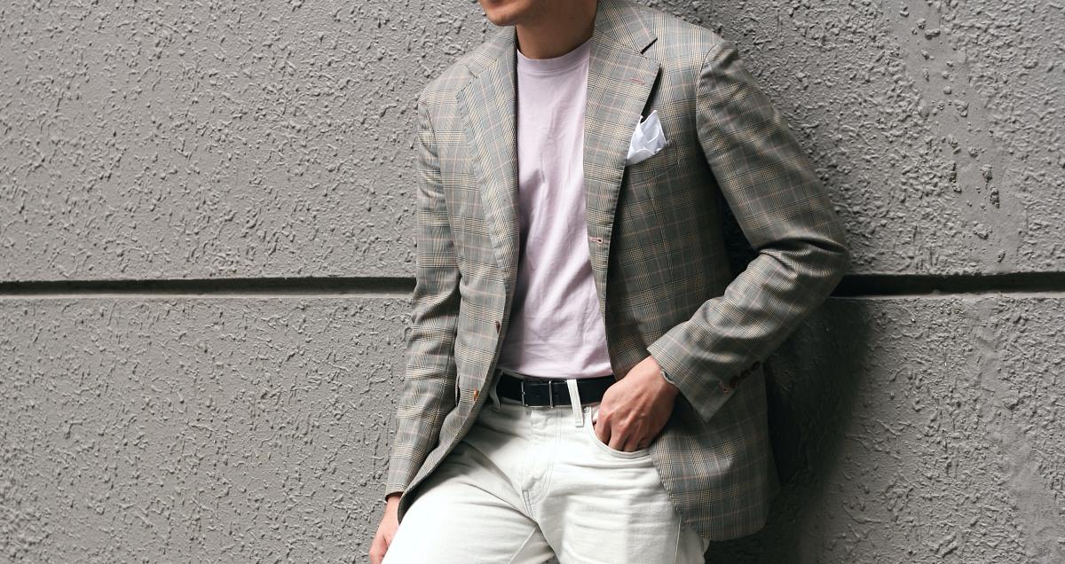 Phối đồ cùng blazer họa tiết kẻ caro